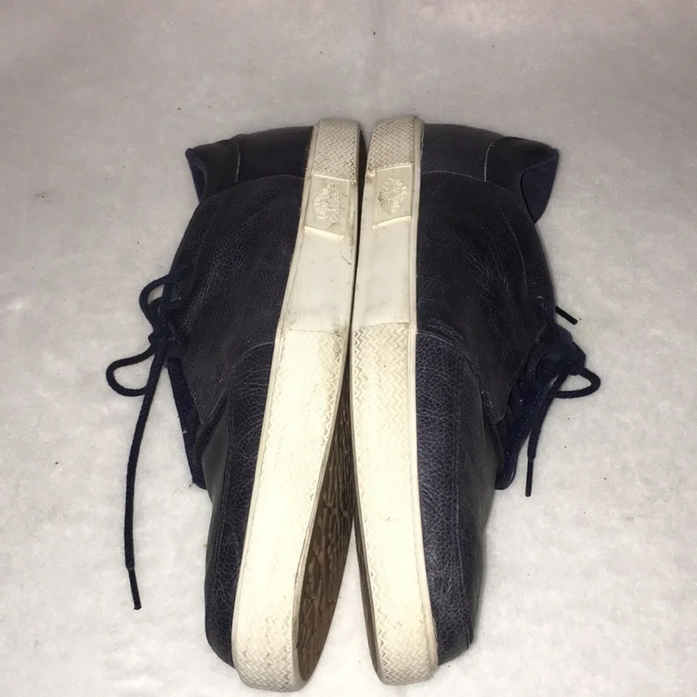 Jordan Men's Navy Blue Low-Top Sneakers